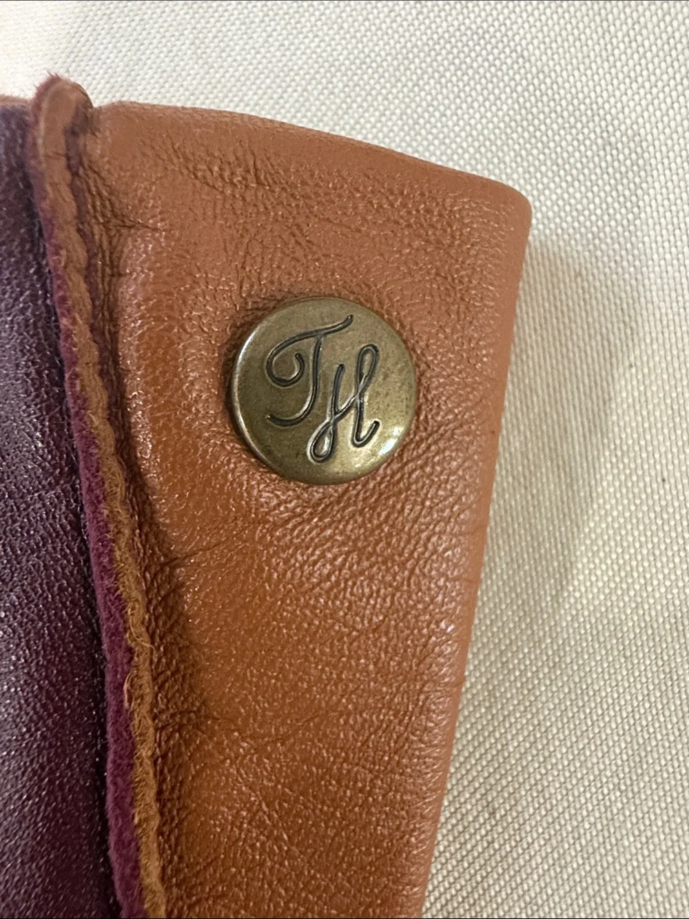 Women's Two-Tone Leather  Gloves - Brown & Burgundy